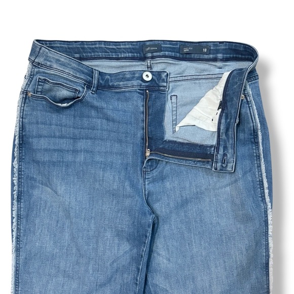 J. JILL DENIM High Rise Cropped Jeans Size 18 - Picture 2 of 9